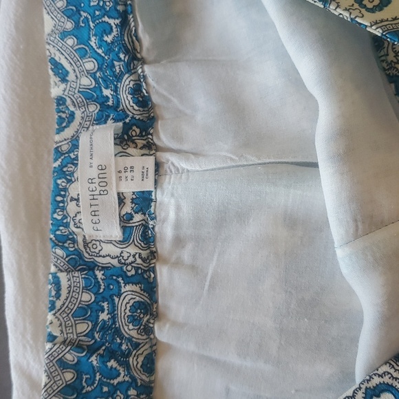 Feather Bone By Anthropologie Blue and White Patterned Lined Wide Leg Sz 6 Pants - Picture 3 of 16